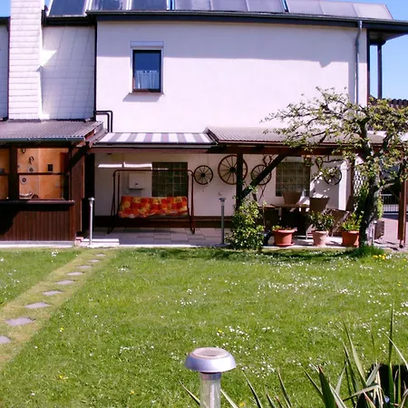 Apartment Veit *